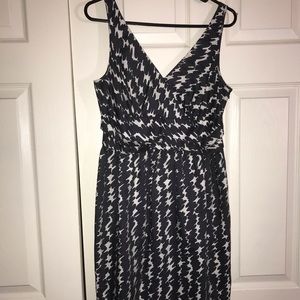 Ann Taylor  Dress knee length